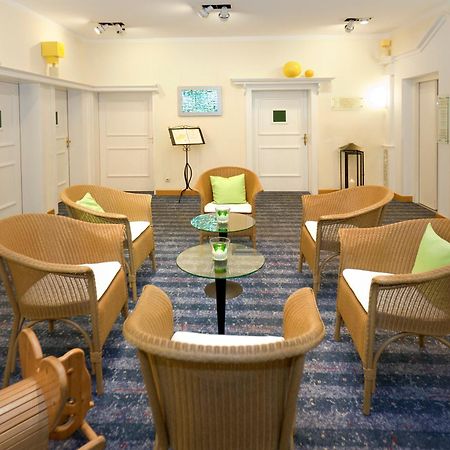 Kress Hotel Bad Soden-Salmunster Bagian luar foto