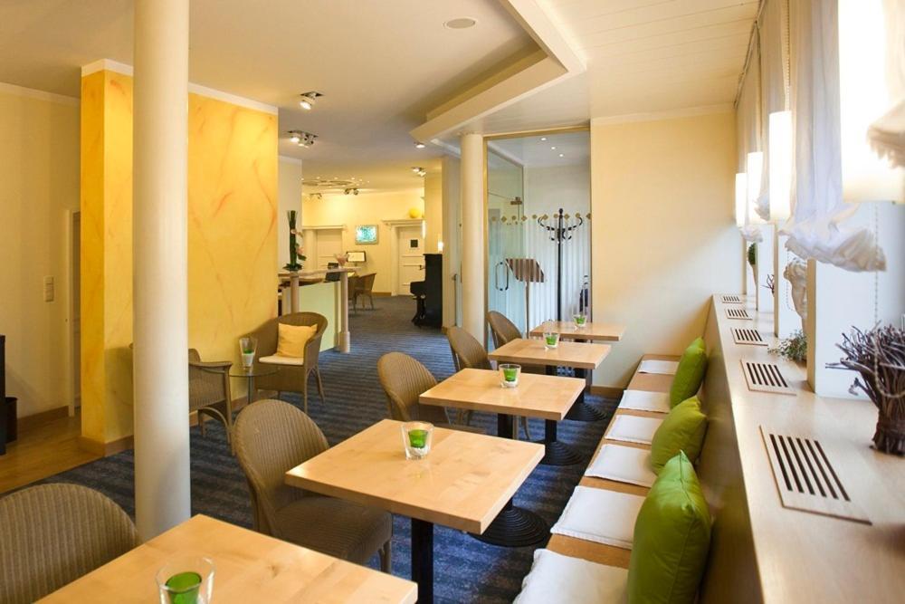 Kress Hotel Bad Soden-Salmunster Bagian luar foto