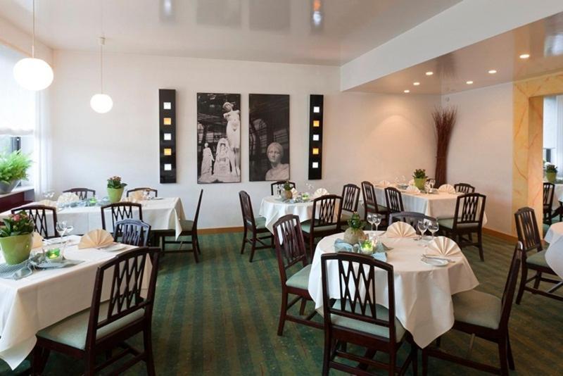 Kress Hotel Bad Soden-Salmunster Bagian luar foto