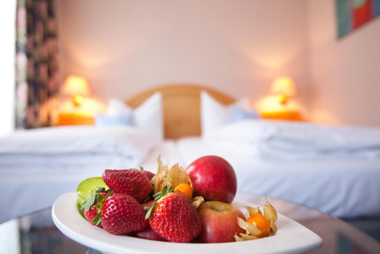 Kress Hotel Bad Soden-Salmunster Bagian luar foto